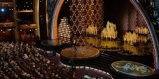 Awards ceremony organiser